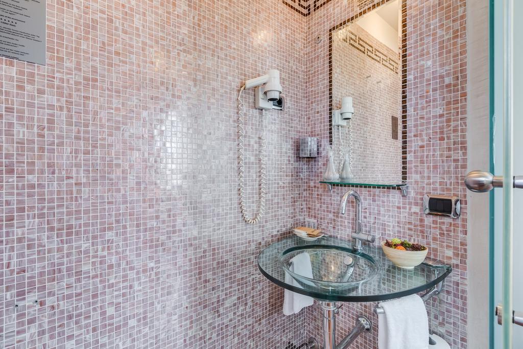فندق 38 Viminale Street روما المظهر الخارجي الصورة